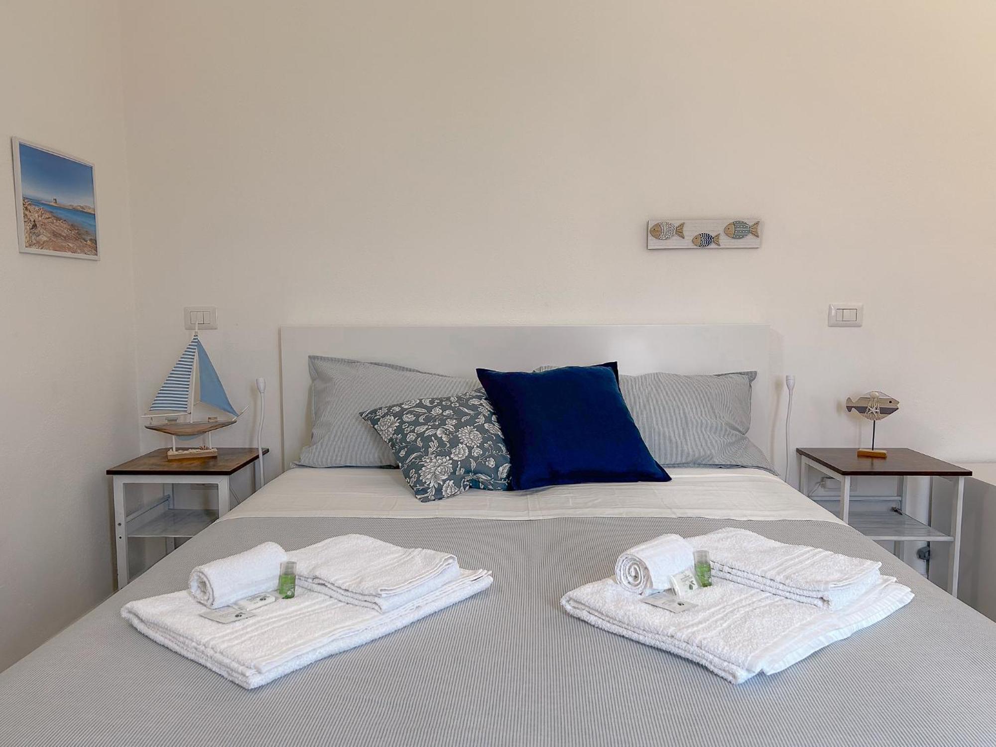 La Marina - Rooms In Stintino Zewnętrze zdjęcie