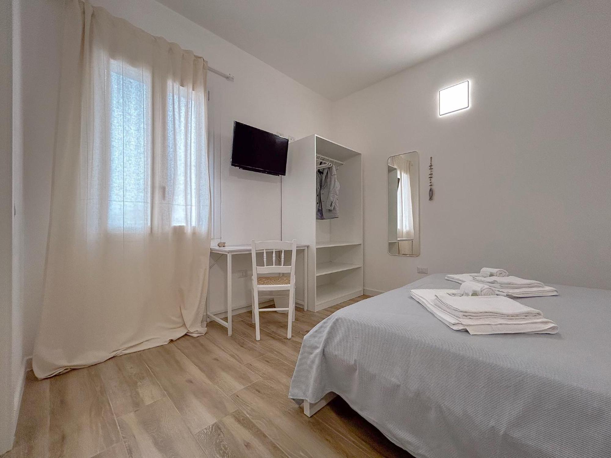 La Marina - Rooms In Stintino Zewnętrze zdjęcie